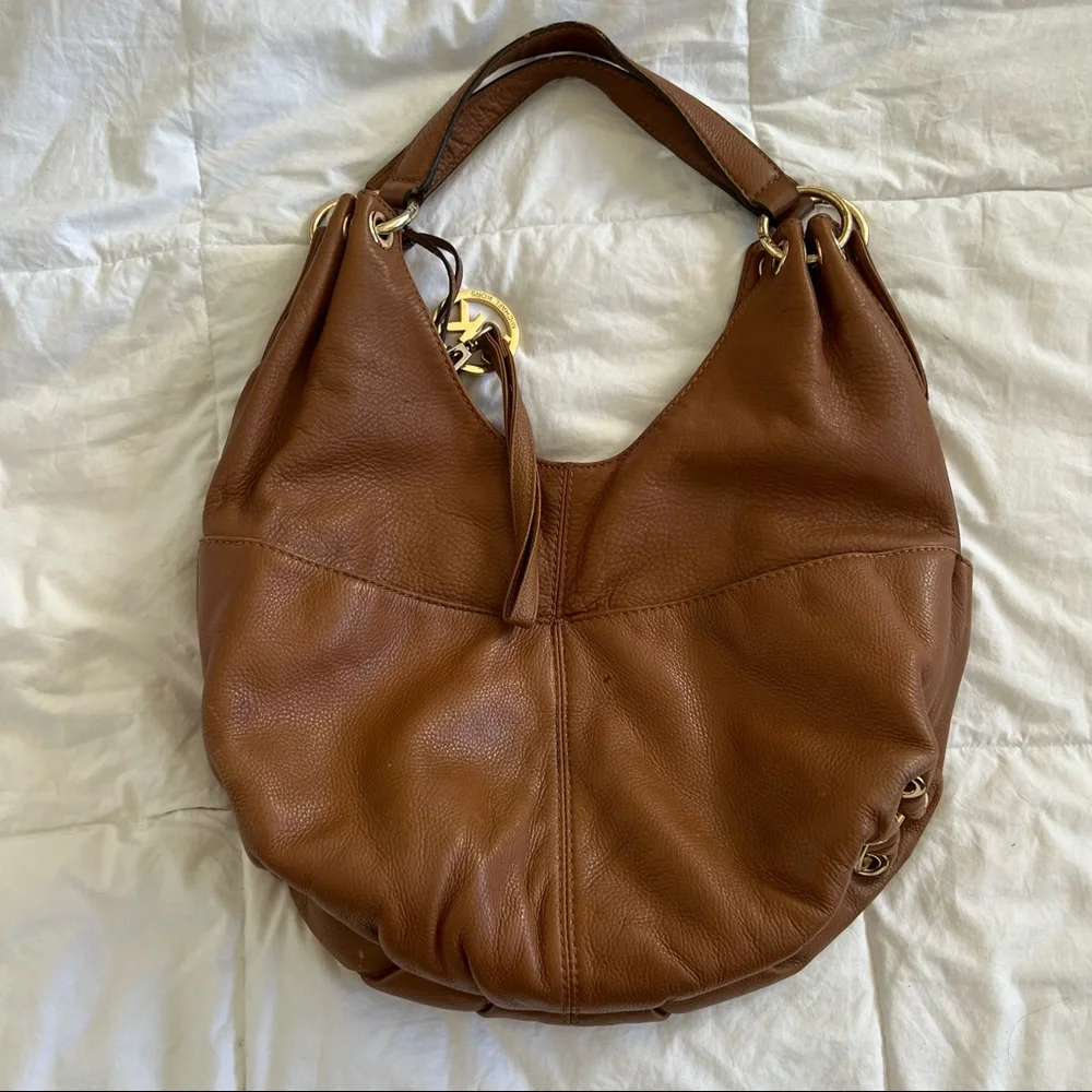 MICHAEL KORS | brown leather hobo